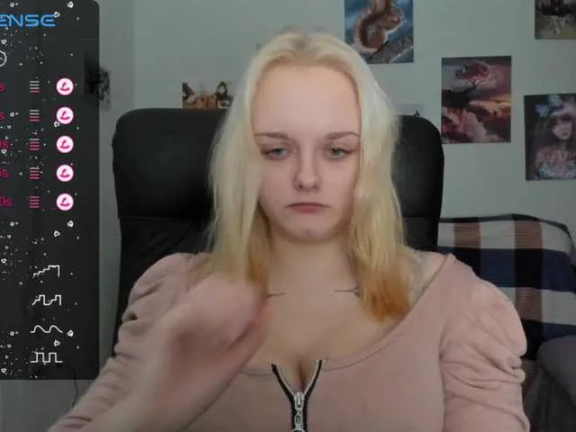 Live sex webcam photo for Diafoxy #277460624
