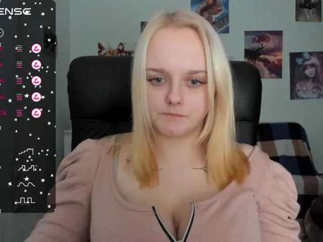 Live sex webcam photo for Diafoxy #277543376