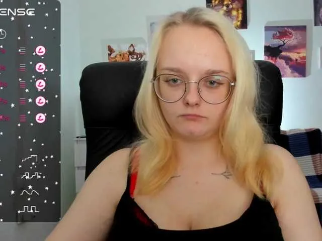 Live sex webcam photo for Diafoxy #277904116