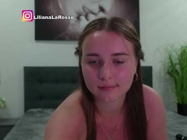 Live sex webcam photo for Diamond-7 #291341603