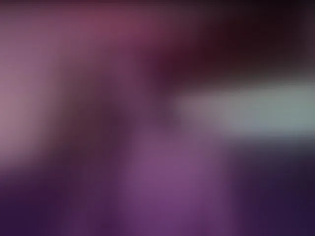 Live sex webcam photo for Diamond-7 #292778228