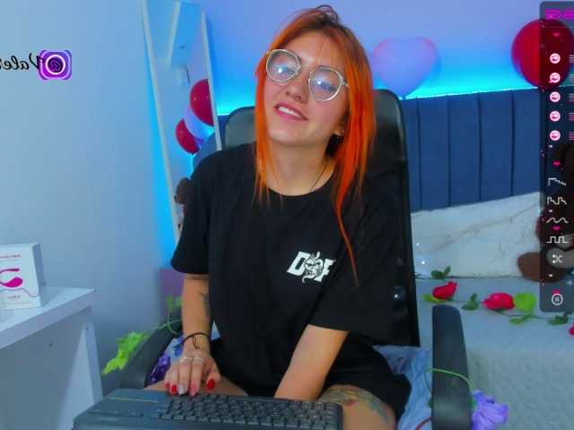 Live sex webcam photo for Diamond-Valer #272471572