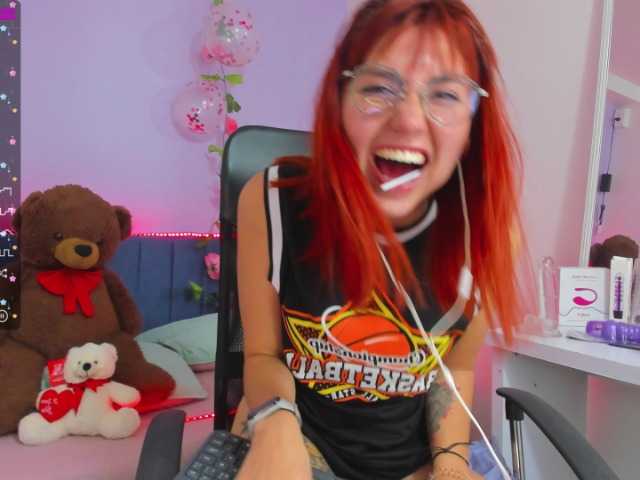 Live sex webcam photo for Diamond-Valer #272717170