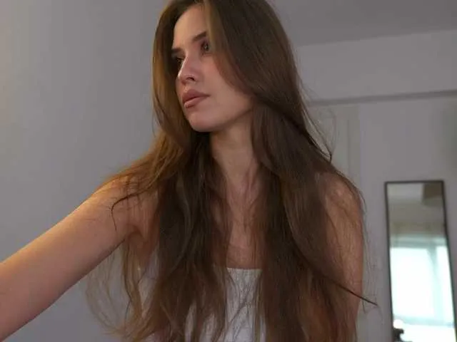 Live sex webcam photo for DiamondAlishi #291290773