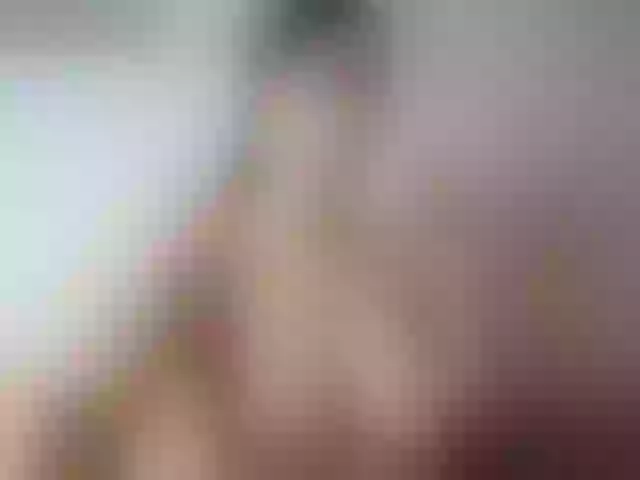 Live sex webcam photo for DiamondKay #287974263