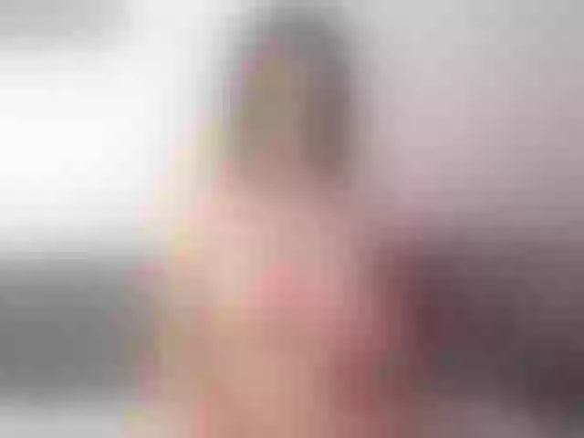Live sex webcam photo for DiamondKay #289300221