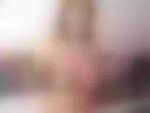 Live sex webcam photo for DiamondKay #289894203
