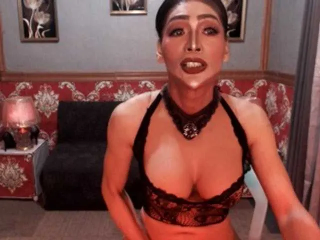 Live sex webcam photo for Diamondfox #291213126