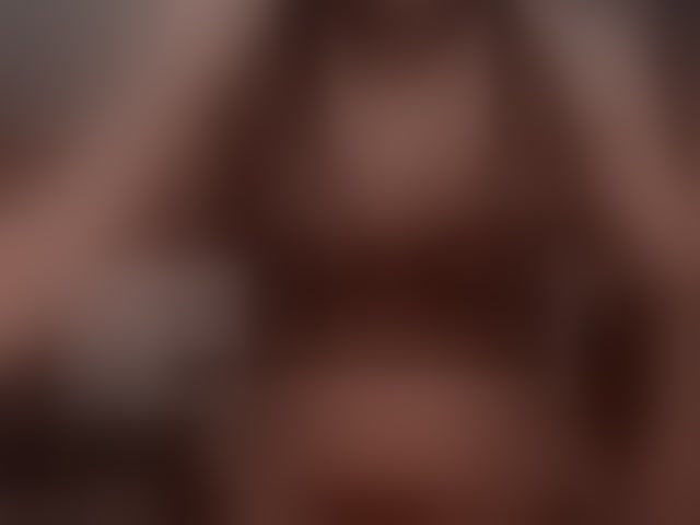 Live sex webcam photo for Diamondfox #294118487