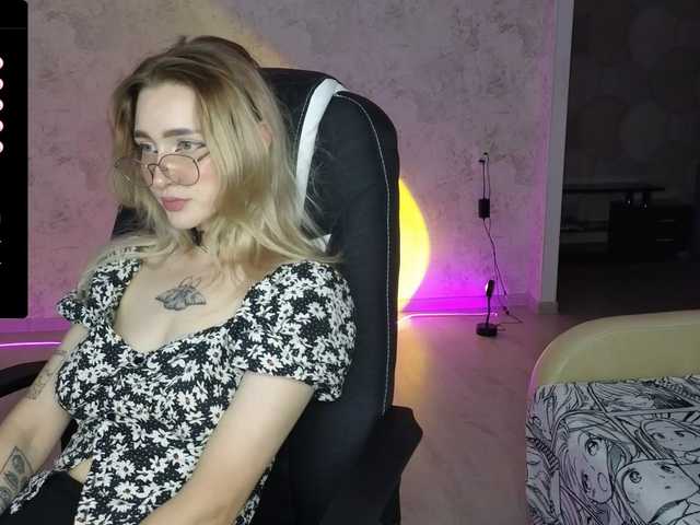 Live sex webcam photo for Diana-Dii #278183266