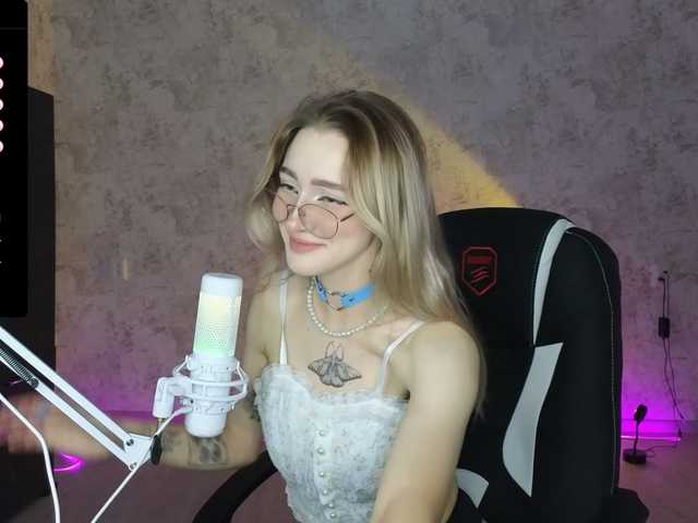 Live sex webcam photo for Diana-Dii #278197831