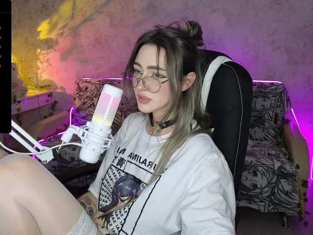 Live sex webcam photo for Diana-Dii #278250675