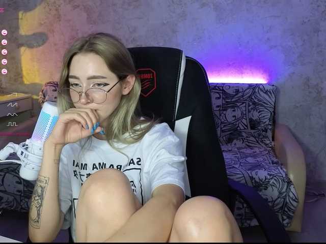 Live sex webcam photo for Diana-Dii #278309810