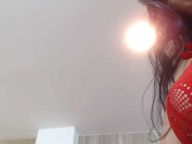 Live sex webcam photo for DianaJuarez #273930733