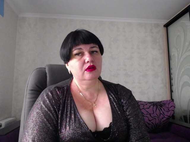 Live sex webcam photo for DianaLady #274655392