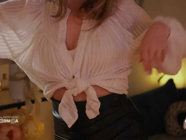 Live sex webcam photo for DianaMurr #291040948