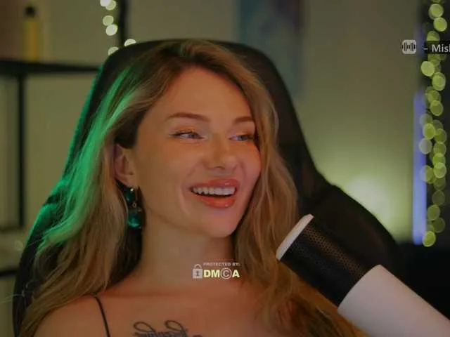 Live sex webcam photo for DianaMurr #291174044