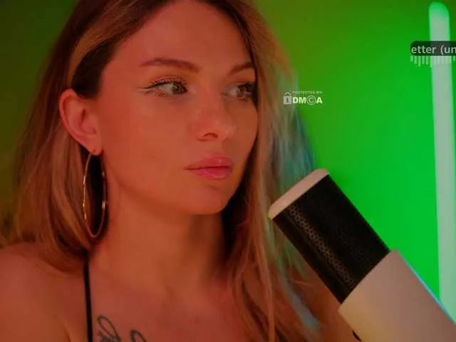 Live sex webcam photo for DianaMurr #291571683