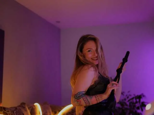 Live sex webcam photo for DianaMurr #291611341