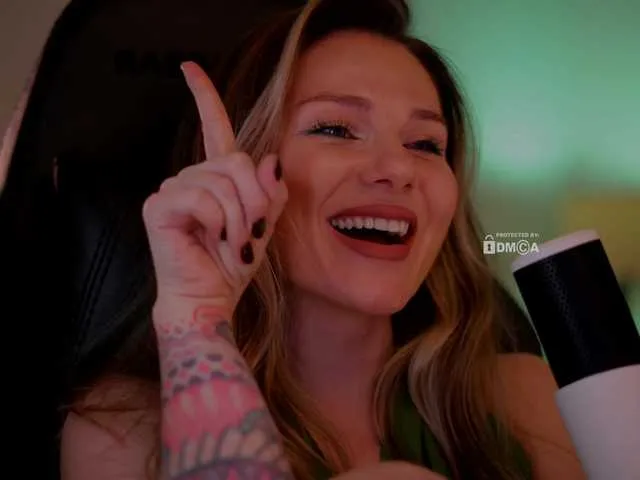 Live sex webcam photo for DianaMurr #291952156