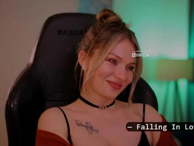 Live sex webcam photo for DianaMurr #291971136