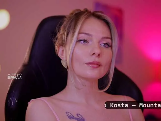 Live sex webcam photo for DianaMurr #291979517