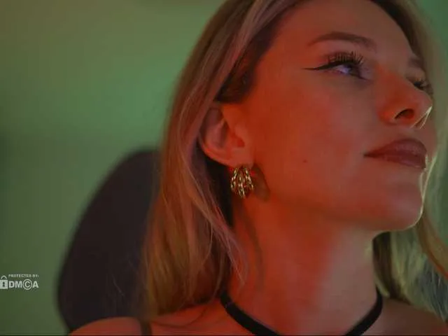 Live sex webcam photo for DianaMurr #292111808