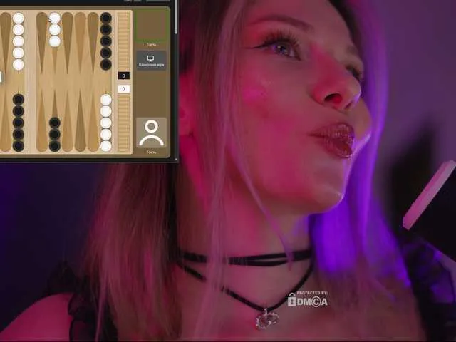 Live sex webcam photo for DianaMurr #292118824