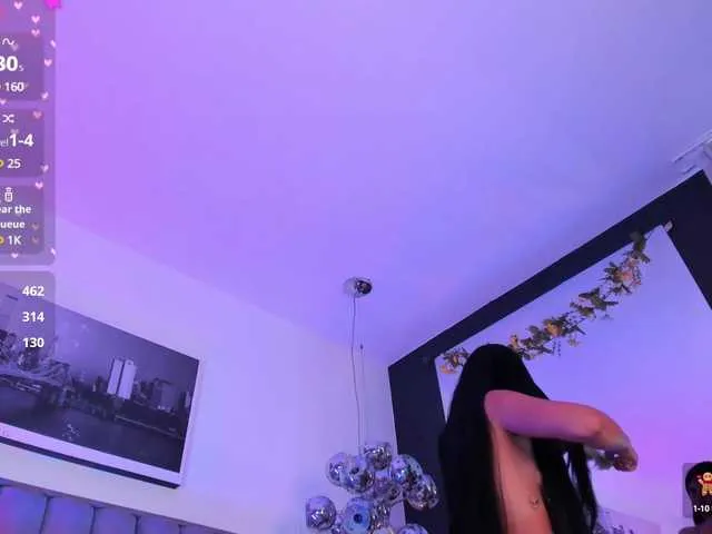 Live sex webcam photo for DianeCalder #290330592