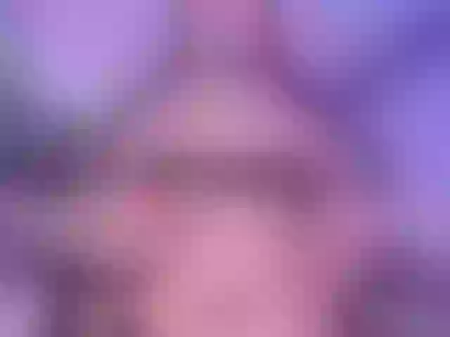 Live sex webcam photo for DianeCalder #290355517