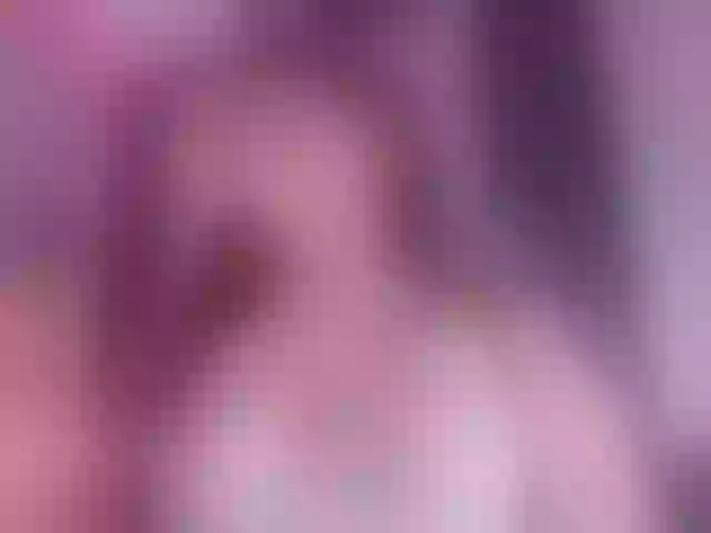 Live sex webcam photo for DianeCalder #291273782