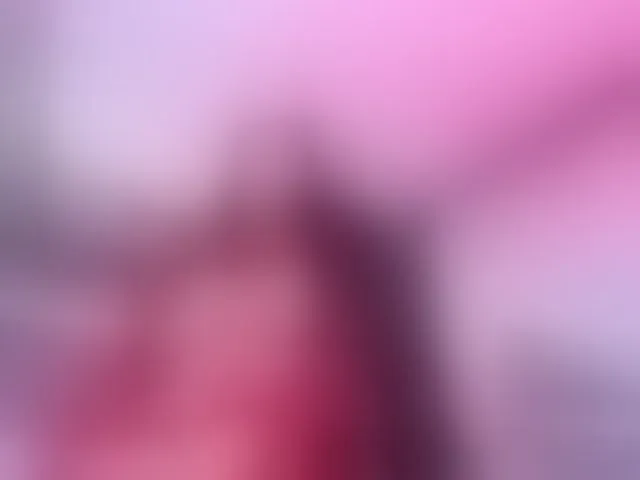 Live sex webcam photo for DianeCalder #291688399