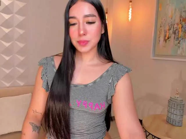Live sex webcam photo for DianeSpencer #290479963