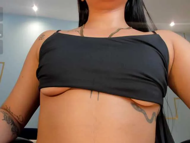 Live sex webcam photo for DianeSpencer #290852155