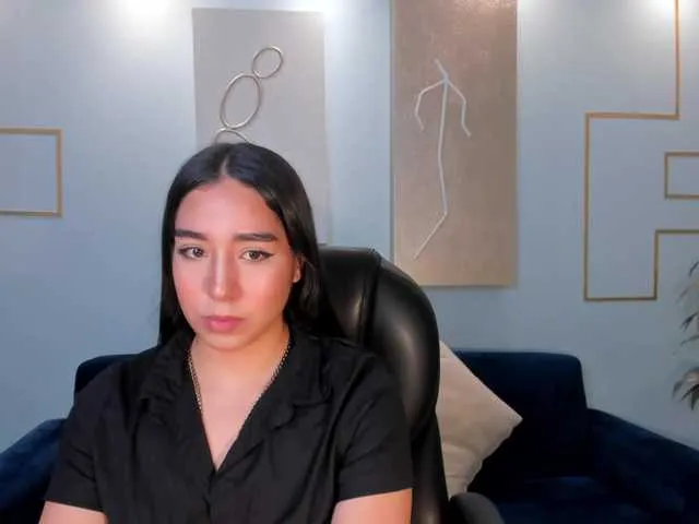 Live sex webcam photo for DianeSpencer #291010567
