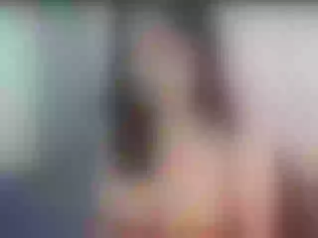 Live sex webcam photo for Diannafoxy #292005893