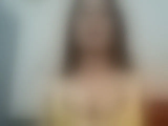 Live sex webcam photo for Diannafoxy #293175748