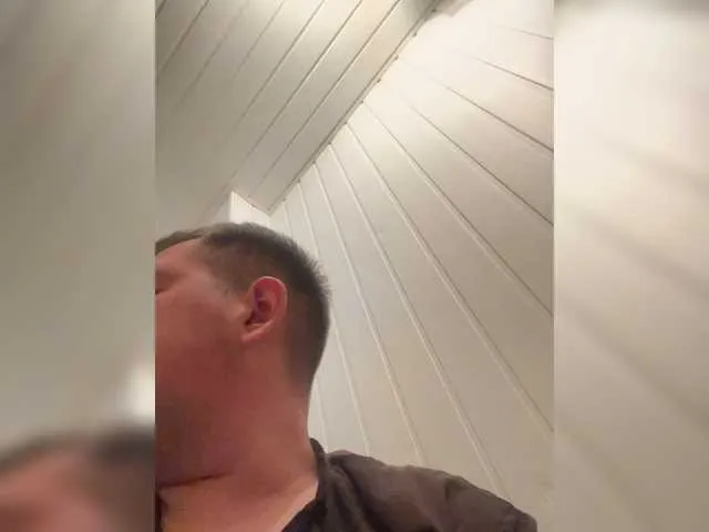 Live sex webcam photo for Dictator001a #274269131