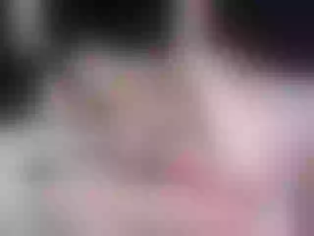 Live sex webcam photo for DiddySweet1 #274432152