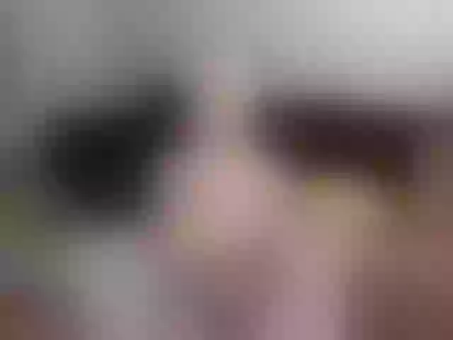 Live sex webcam photo for DiddySweet1 #276138512