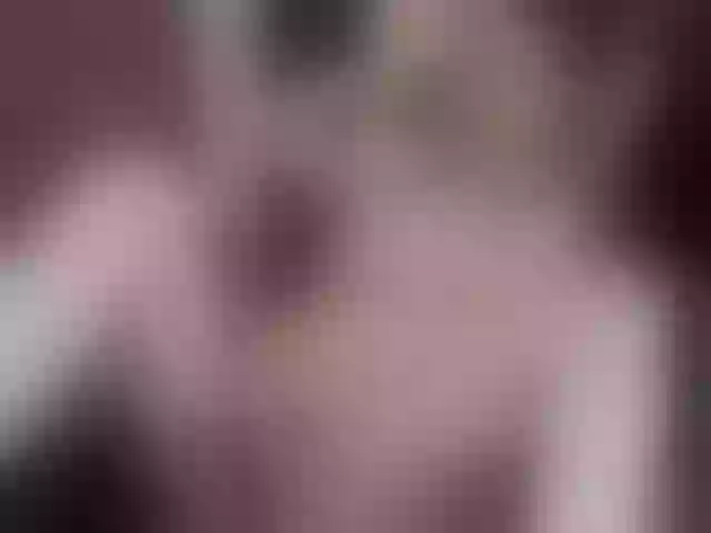 Live sex webcam photo for DiddySweet1 #276774983