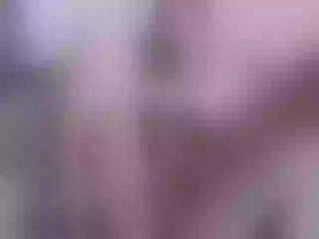 Live sex webcam photo for DiddySweet1 #290575271