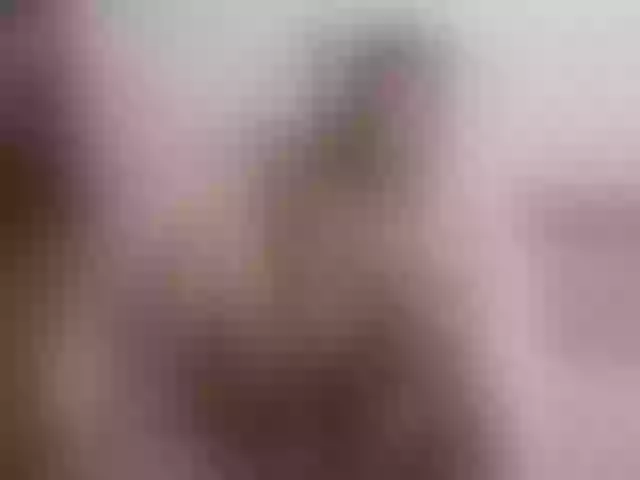 Live sex webcam photo for DiddySweet1 #290774775