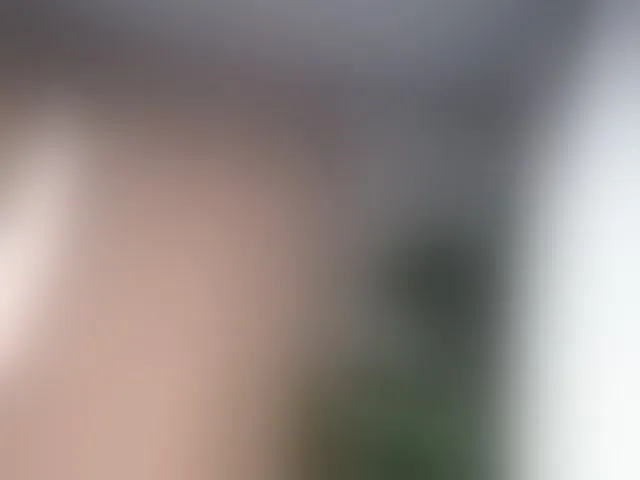 Live sex webcam photo for DiddySweet1 #293363671