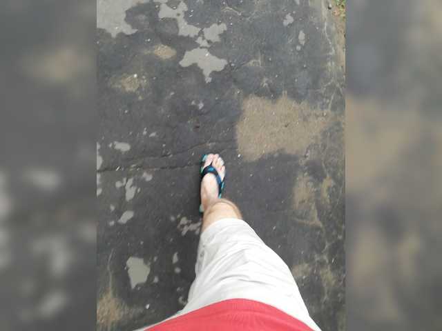 Live sex webcam photo for Dididon2305 #275958433