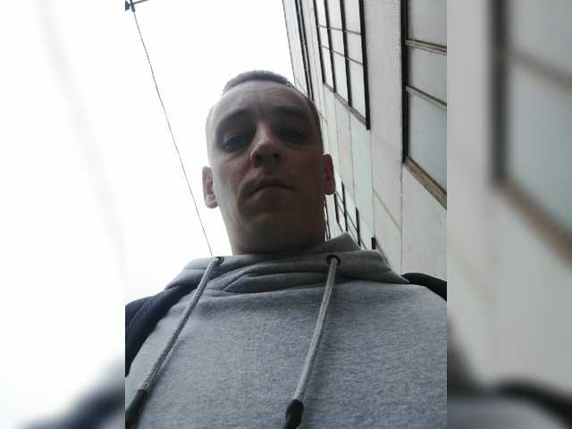 Live sex webcam photo for Dididon2305 #276160671