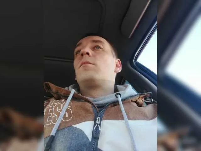 Live sex webcam photo for Dididon2305 #277657553