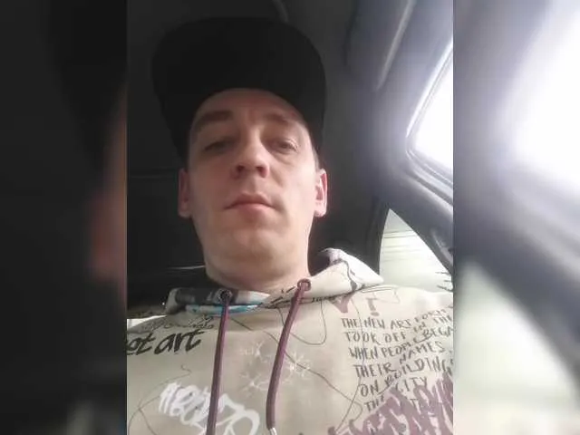 Live sex webcam photo for Dididon2305 #291370867