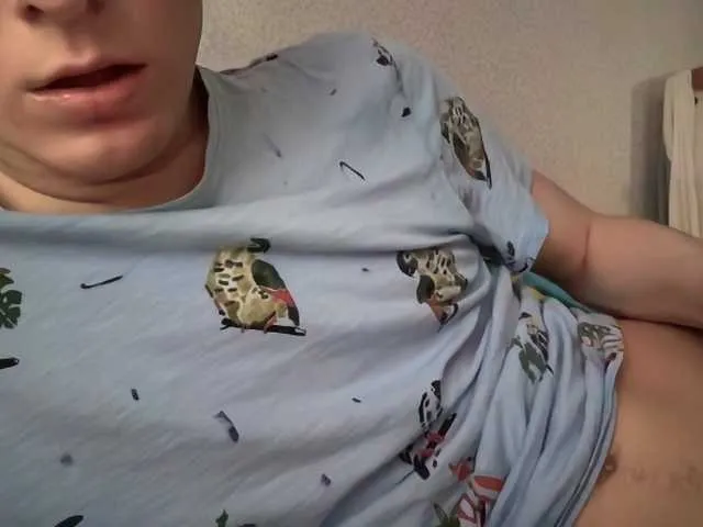 Live sex webcam photo for Didihotxxx #290381410