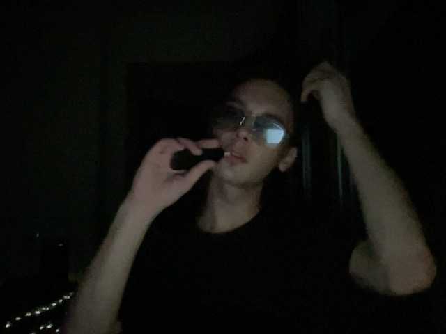 Live sex webcam photo for Diimassiikk #276893654